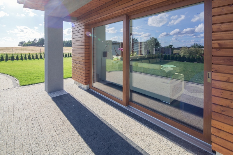 Baie-vitrée-OKNOPLAST-Winchester