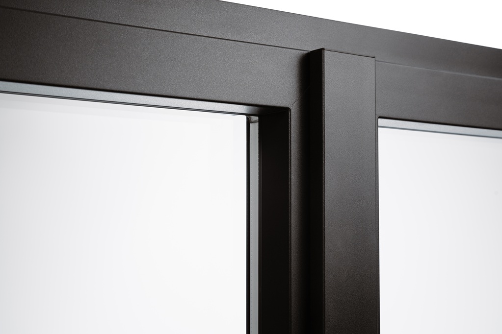 Pilar — l'effet aluminium