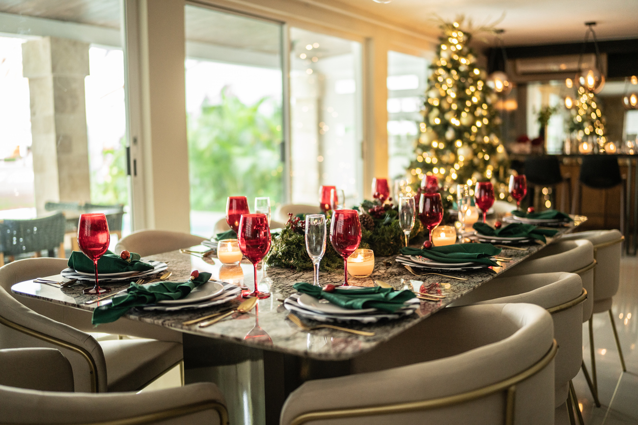 table-de-noel-elegante-oknoplast