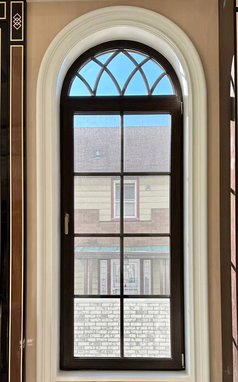 porte-vitrée-pixel-cintrée-kitami